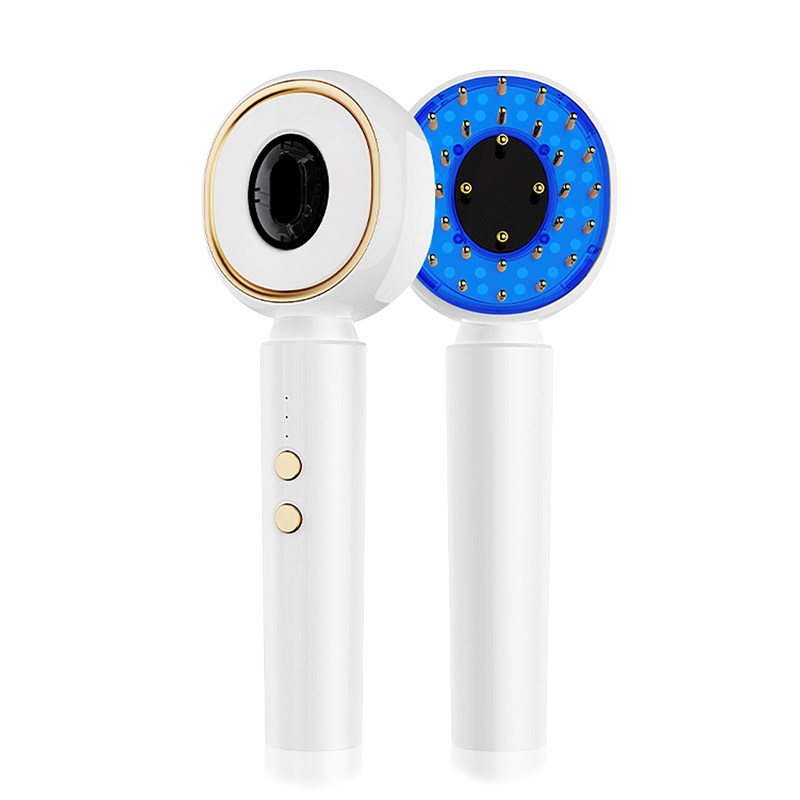 Peigne avec traitement capillaire par lumière led en 3 couleurs.