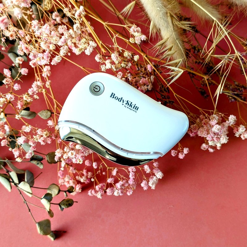 Gua sha électrique lifty blanc visage