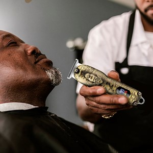 Kit 2 en 1 avec tondeuse + styliseur de cheveux et barbe lm-2025.