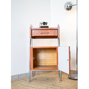 Odile, la table de chevet en bois n°551