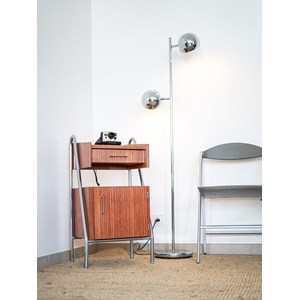 Odile, la table de chevet en bois n°551