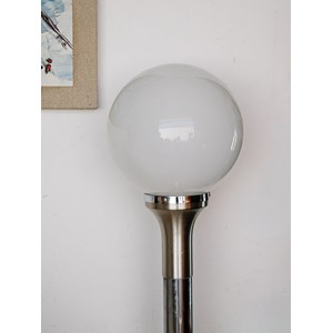 Julien, le lampadaire en métal n°177