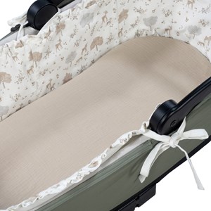 Housse de nacelle et drap-housse pour nacelle