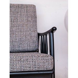 Jakob, le fauteuil en tissu n°654