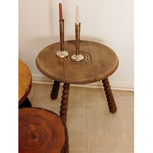 Table d'appoint tripode n°482