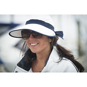 Casquette très large visière certifiée anti-uv upf50+ et anti-chaleur marine TU