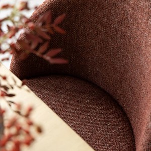 Chaise tissu rouge bois clair