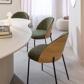 Chaise tissu vert bois clair