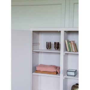Armoire en bois rose poudré n°164