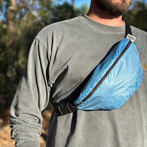 Sacoche banane aéro bleu et noir