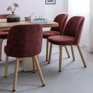 Chaise en tissu terracotta