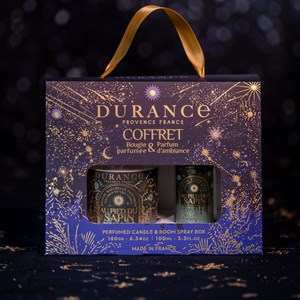 Coffret bougie et parfum d'ambiance au pied du sapin