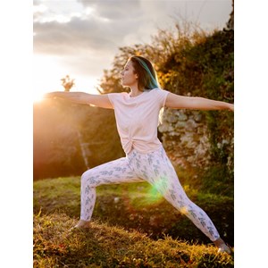 T-shirt yoga toucan rose pétale L