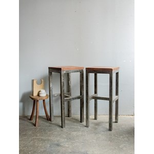 Paire de tabourets de bar en métal n°17