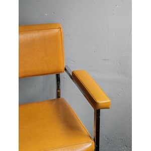 Fauteuil orange en simili n°671