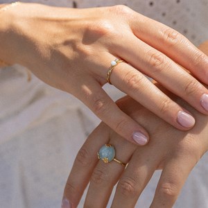 Bague plaqué or – aigue-marine & cristal