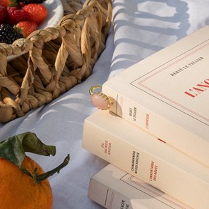 Marque-page doré – quartz rose naturel