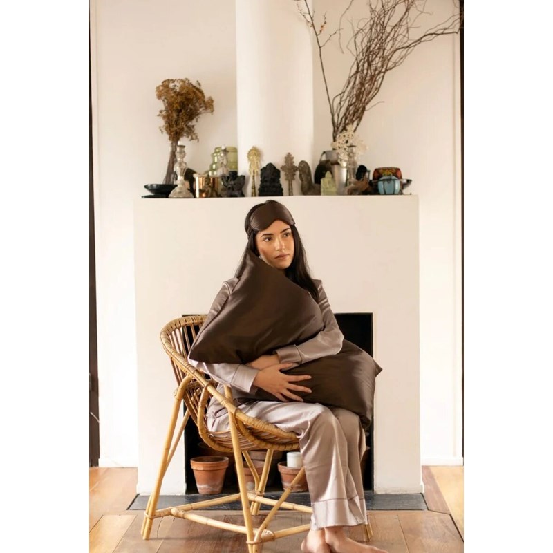 Taie d'oreiller soie espresso 50x75