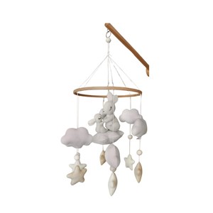 Mobile bébé avec maman lapin blanc