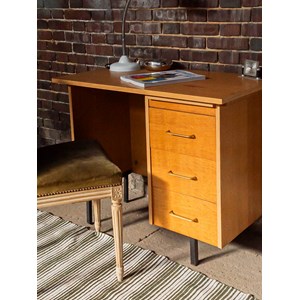 Yvan, le bureau en bois n°183