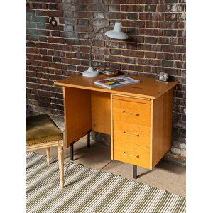 Yvan, le bureau en bois n°183