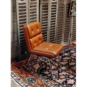 Alma, la chaise en skaï n°913