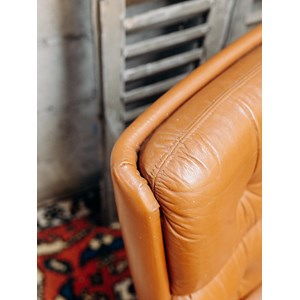 Alma, la chaise en skaï n°913