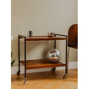 Anouk, la desserte en bois n°194