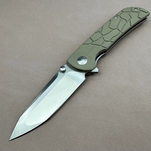 Couteau militaire pliant