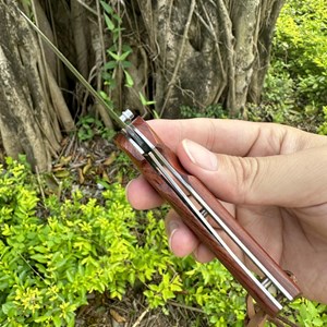 Couteau damas pliant bushcraft