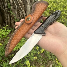 Couteau droit bushcraft noir