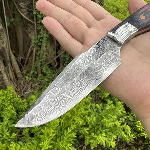 Couteau survie damas résine