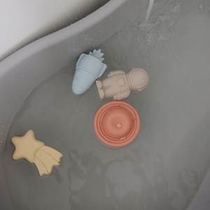 Lot de 4 jouets de bain space