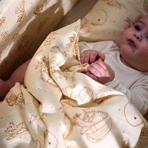 Tour de lit dreamy adventurers