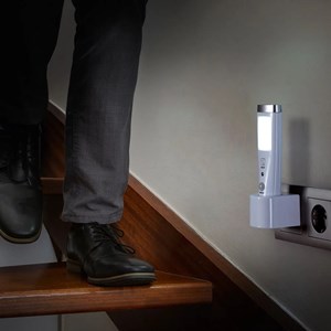 Lampe torche led rechargeable - détecteur de mouvement - 15 led - 2 modes