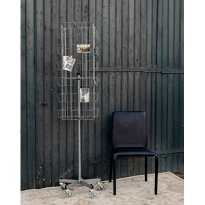 Portant à cartes postales en métal n°150