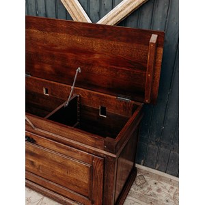 Gilbert, le buffet coffre en bois n°487