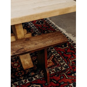 Antoine, le grand banc en bois n°248