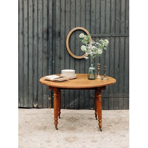 Table à manger ronde en bois n°430