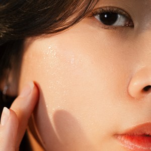 Huile de soin apaisante naturelle visage corps et cheveux 4% d'extraits de neem