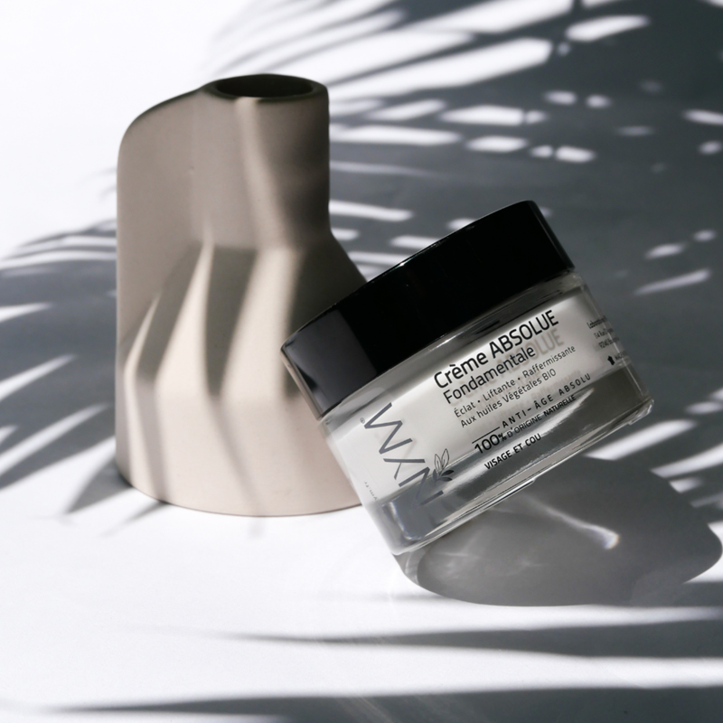 Crème absolue anti-âge au neem, soin régénérant hydratant et raffermissant