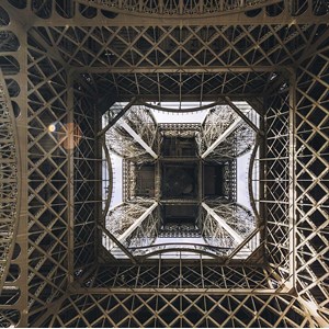 Tableau photo eiffel et son fer