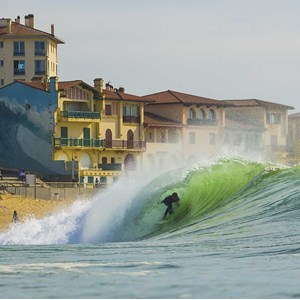 Tableau tube sur la centrale hossegor