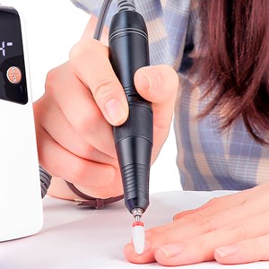 Ponceuse à ongles avec batterie rechargeable de 2000mah, jusqu'à 35.000rpm.