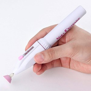 Tournevis à ongles. Comprend 5 têtes.