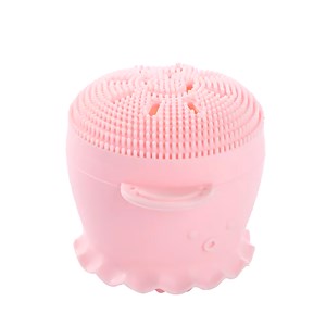 Nettoyant facial manuel. Massager et démaquillant.