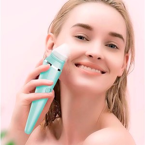 Instrument de beauté 4 en 1. Brosse de nettoyage facial avancée.