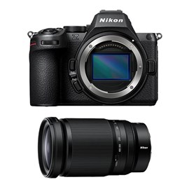 Nikon z5 ii + z 28-400mm f4-8