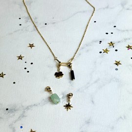 Collier intentions chance et protection