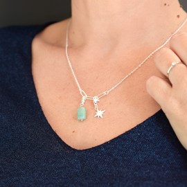 Collier intentions chance et protection